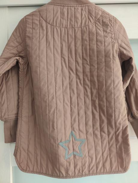 Jarná bundička, 134