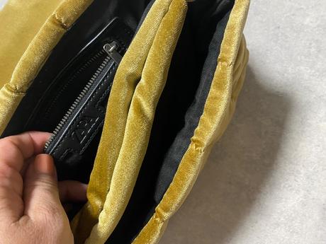 Velurova kabelka zara, zara