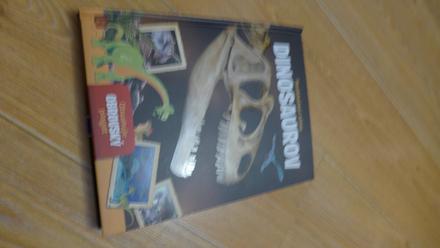 Atlas dinosourov - rozkladaci,