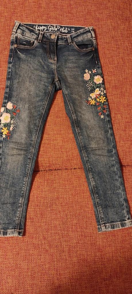 Dievčenské rifle, c&a,116