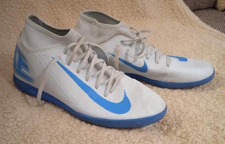 Predám futbalové halovky nike mercurial superfly, nike,42