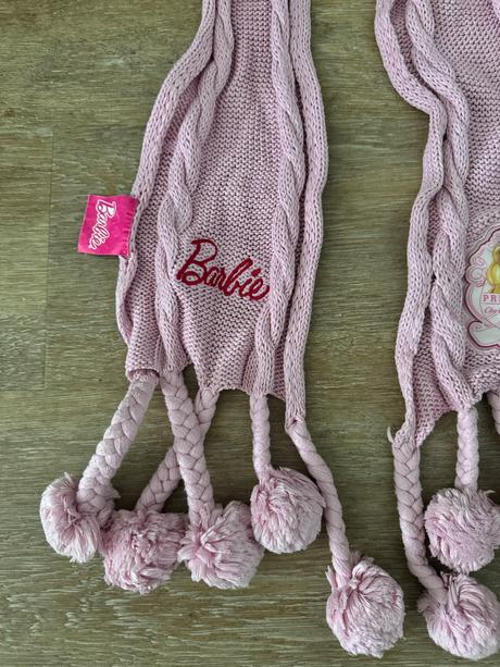Ružový šál barbie, barbie