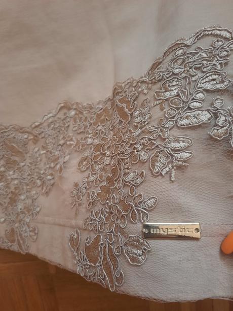 Dámske elegantné šaty, s