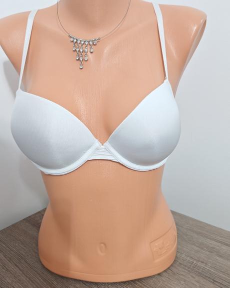 Snehovobiela krasna push up-70 a 75 b, m / s