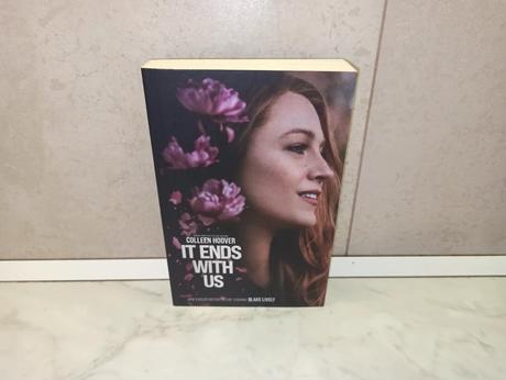 Colleen hoover - it ends with us film cover, 