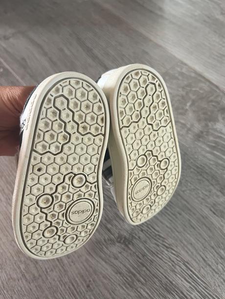 Biele tenisky adidas, adidas,20