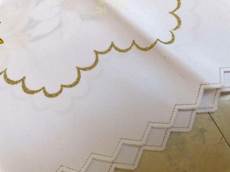 Teflónový veľkonočný obrus,