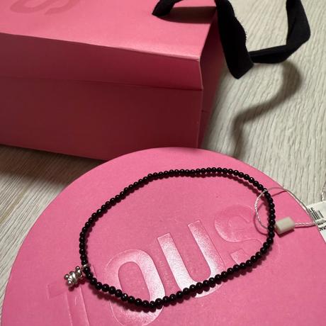 Tous náramok z drahokamov so strieborným príveskom, tous