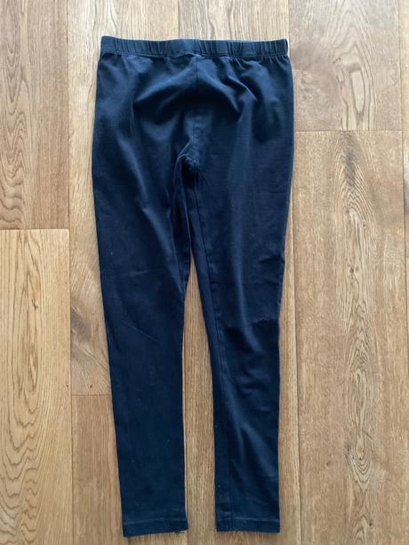 Cierne leginy reserved, reserved,140