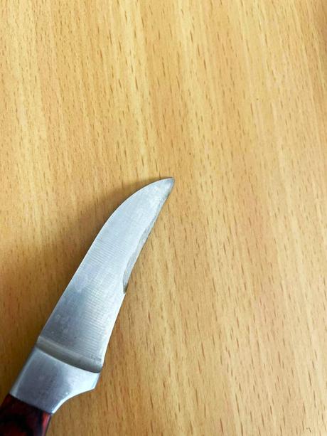 Kvalitný nôž banquet,