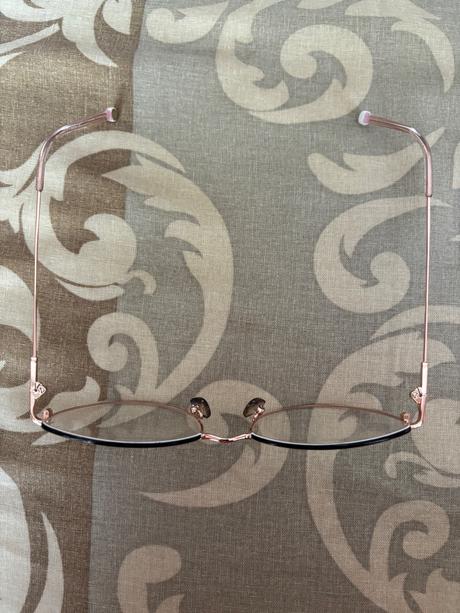 Biopricke okuliare aj na počítač, 