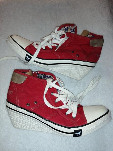 Mustang originál, mustang,40