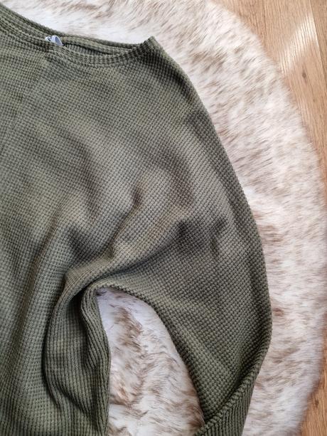 Crop top topik, takko,s