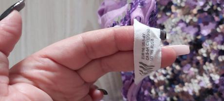 Flitrované šaty, 116