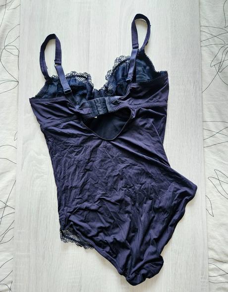 Krásne body c&a, c&a,85d