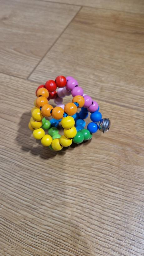 Predam drevenu hrkalku, 