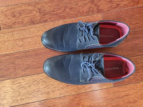 Zachovalé topánky, 40