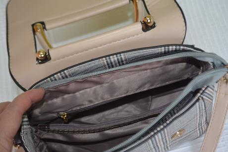 Kabelka púdrovo-kockovaná, do ruky aj crossbody, 
