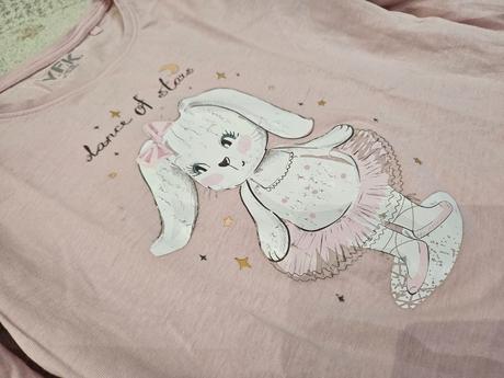 Tričko so zajkom, 146