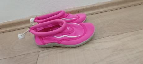 Topánky do vody, 27