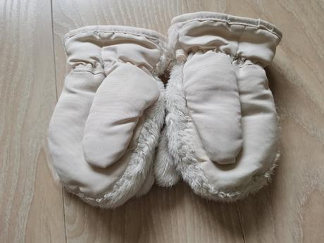 Palčiaky biele chlpaté, 98