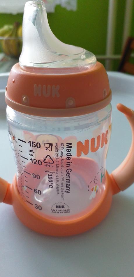 Fľaša na učenie pitia nuk,