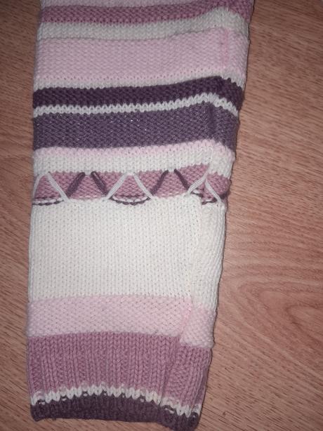 Pletený svetrík, 92