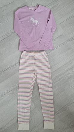 Pyžamko, lupilu,134