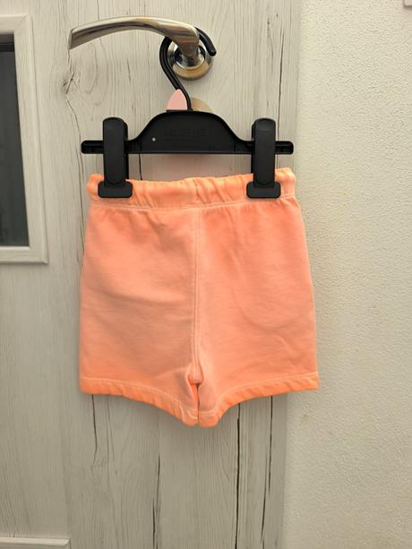 Šortky, zara,86