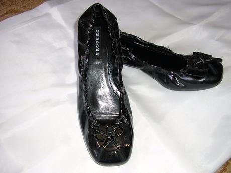 Čierne balerinky na malickom opatku  leskle, 38