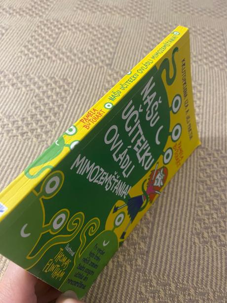 Našu učiteľku ovládli mimozemšťania krutoprísna i,