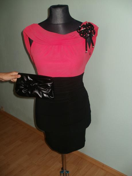 Spoločenské šaty s vodopádovým strihom, m