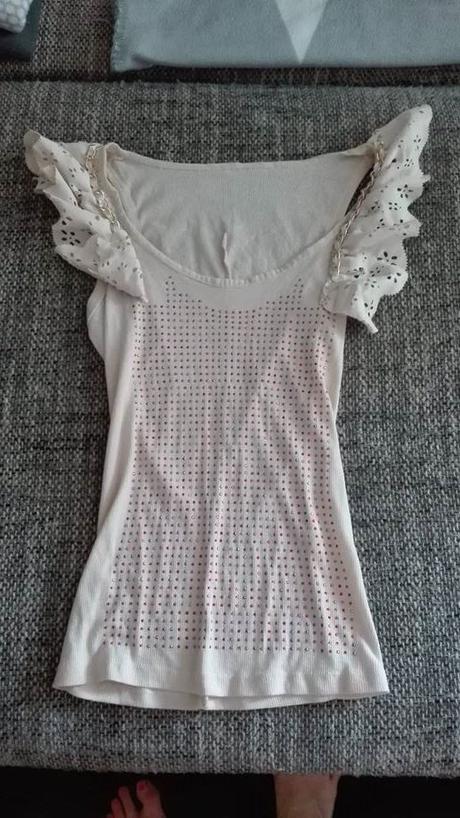 Tielko s volanikmi, xs