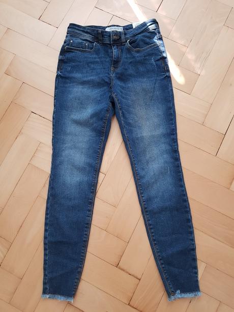 Skinny rifle jacqueline de yong, s