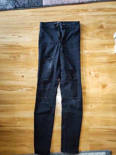 Dievčenské rifle, sinsay,32