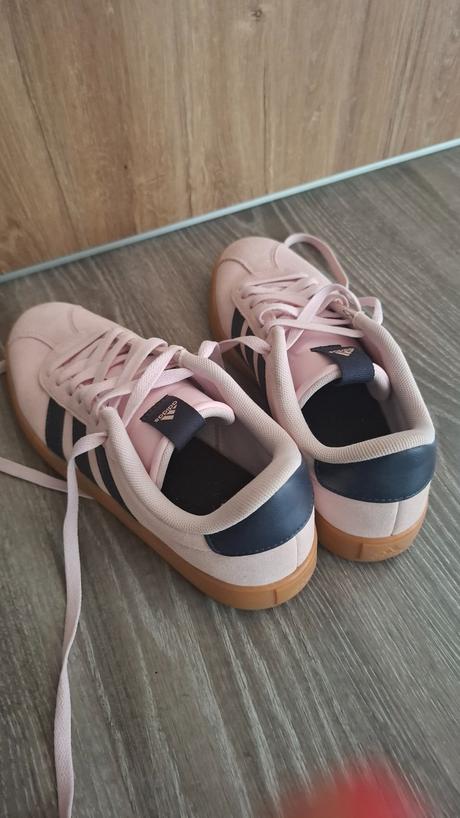 Adidas tenisky, adidas,39