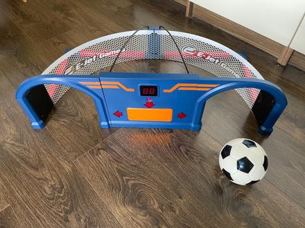 Detský futbalový trenažér,