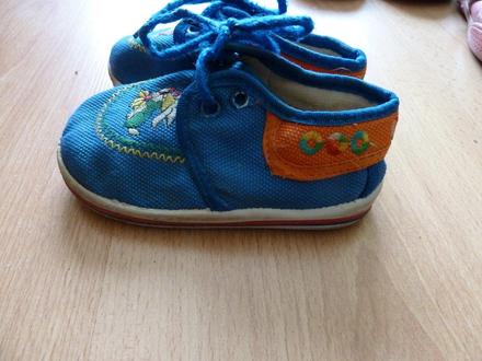 Chlapčenské tenisky, 22