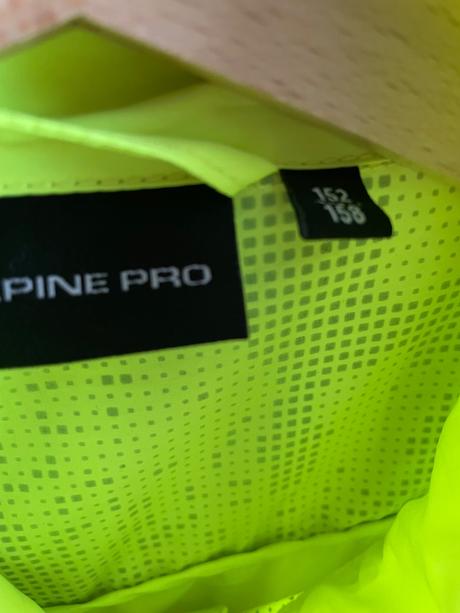 Bunda neonova na sport, alpine pro,152