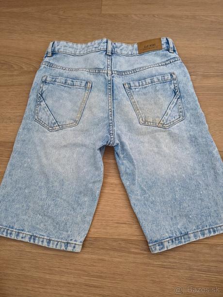 Riflove kratasy, 152