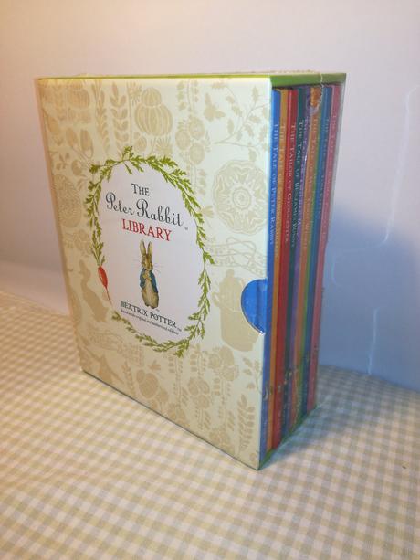 Peter rabbit library nau21,