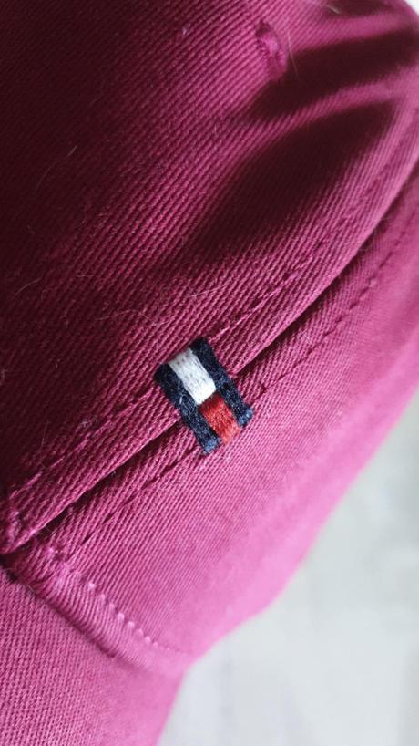 Šiltovka  dámska , zn . tommy hilfiger, tommy hilfiger