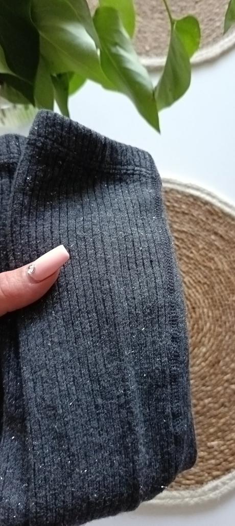 2 kusy pančušky ku sukničke, 152