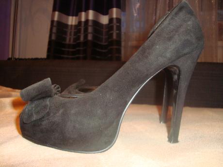 Cierne sandalky - neu look, 38