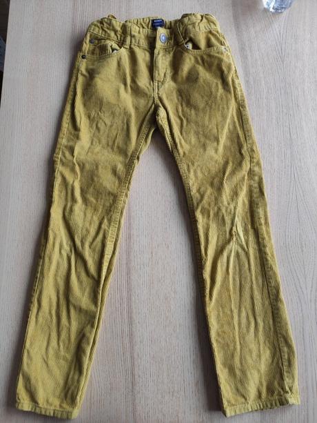 Kordové nohavice kiabi 134/140, 134