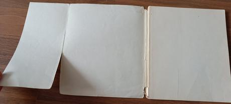 Kniha medový hrnček,