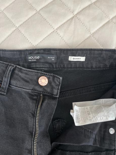 Čierne rifle, house,36