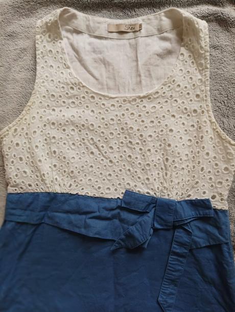 Šaty s madeirou, 36