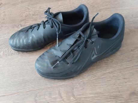 Tenisky-halovky, nike,36