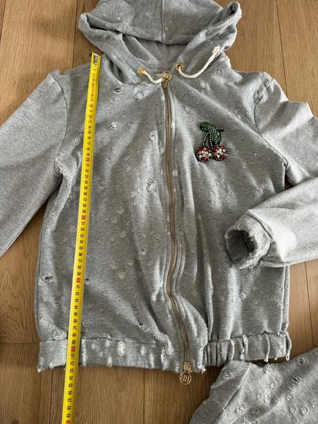 Teplakova suprava roberta biagi, s